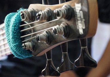Comment choisir une basse pour débuter les cours ?