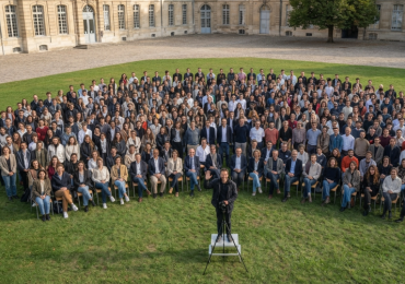 Gérer une photo de groupe de 200 personnes sans chaos