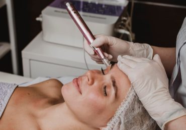 Microneedling : le soin qui réveille naturellement l’éclat de la peau